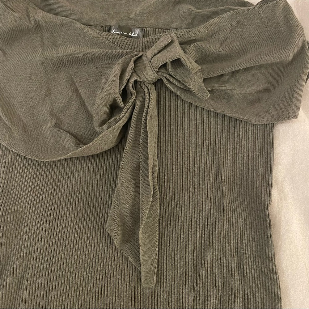 Line & Dot Olive Off-Shoulder Ribbed Top - Picture 2 of 6